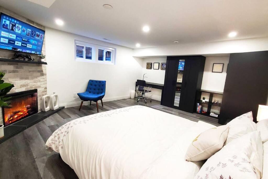 Renovated Guest Suite Near The Lake & High Park In Toronto! Exterior foto